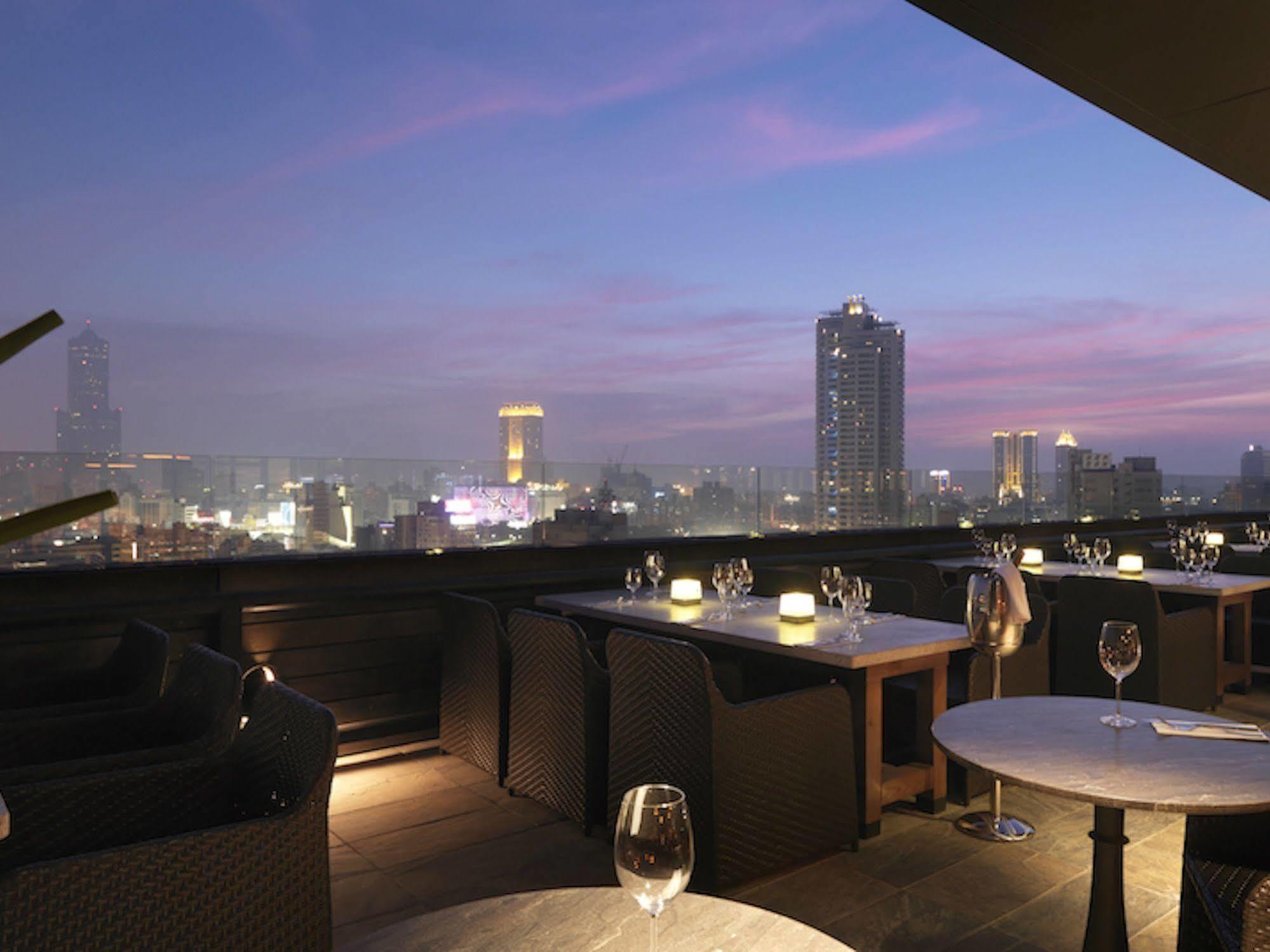 Hotel Dua Kaohsiung Exterior photo